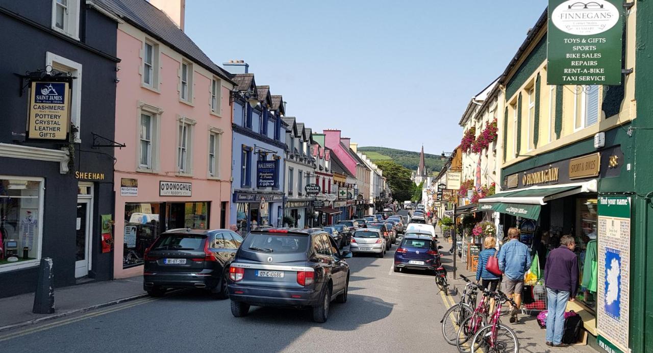 Mountain View Bed & Breakfast, Kenmare, Co. Kerry, Ireland Exteriör bild